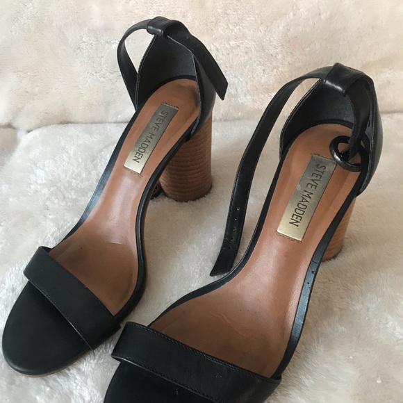 Steve Madden Heel Sandals Size 6 - Picture 4 of 4